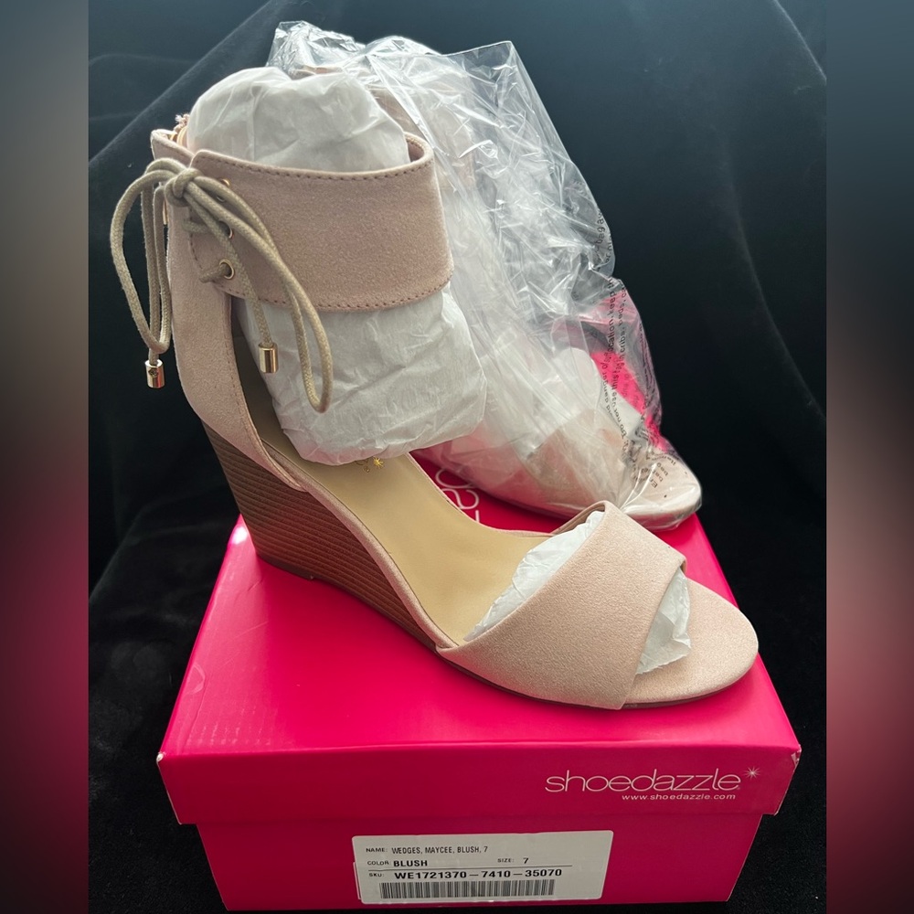 Shoe Dazzle. heels size 7. Color: blush